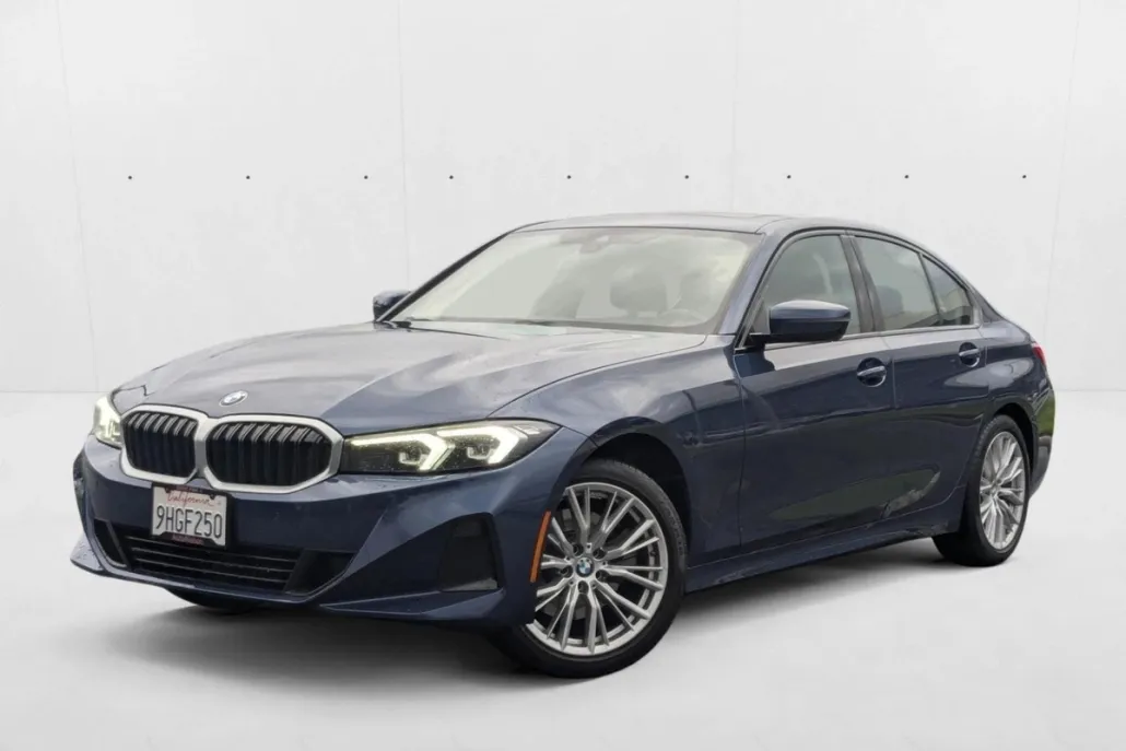 2023 Bmw 330i photo 1