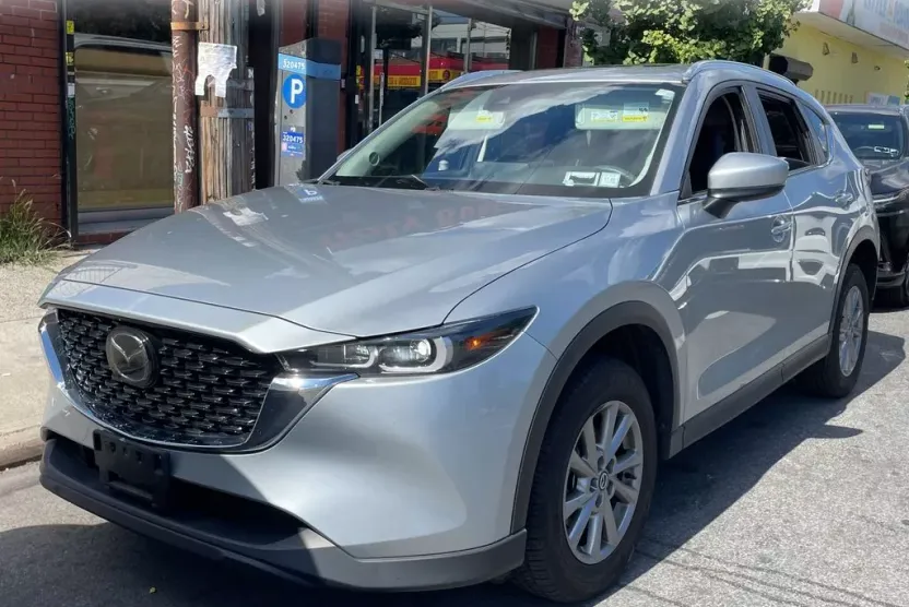 2023 Mazda CX-5 2.5 S Preferred photo 1