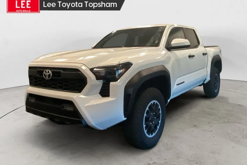 2024 Toyota Tacoma Limited photo 1