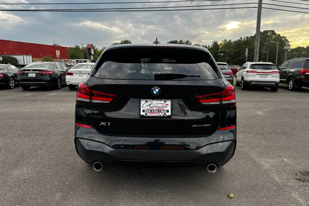 2021 Bmw X1 XDrive28i photo 1