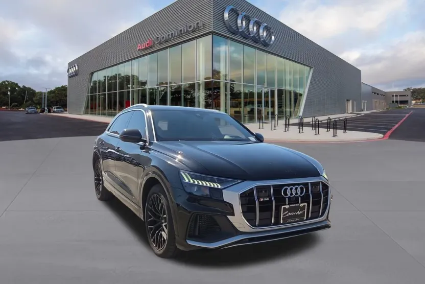 2022 Audi SQ8 Prestige photo 1