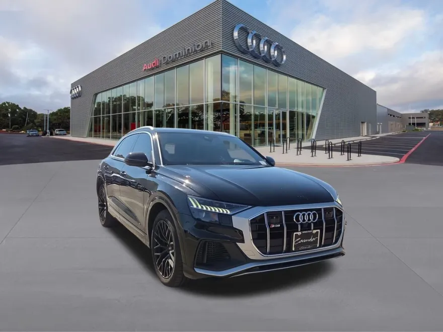 2022 Audi SQ8 Prestige photo 1