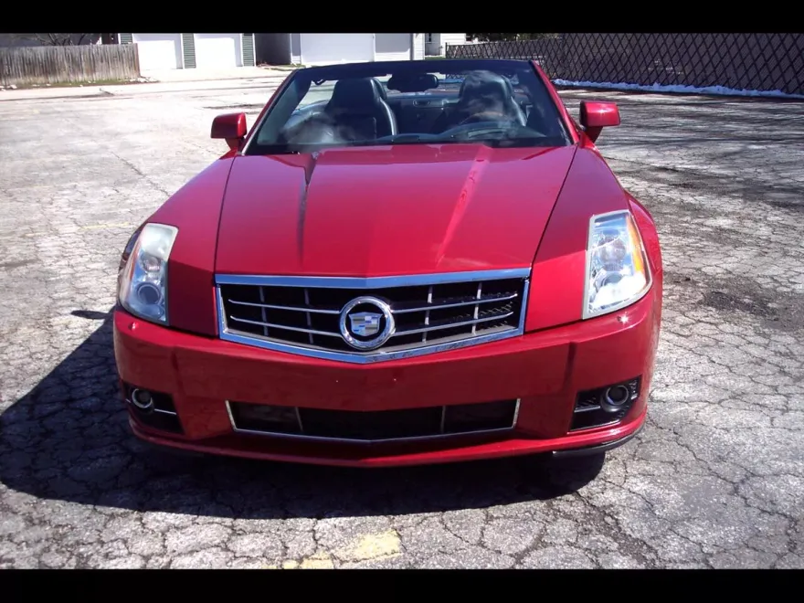2009 Cadillac XLR Platinum photo 1