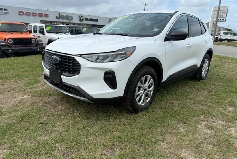 2024 Ford Escape Active photo 1