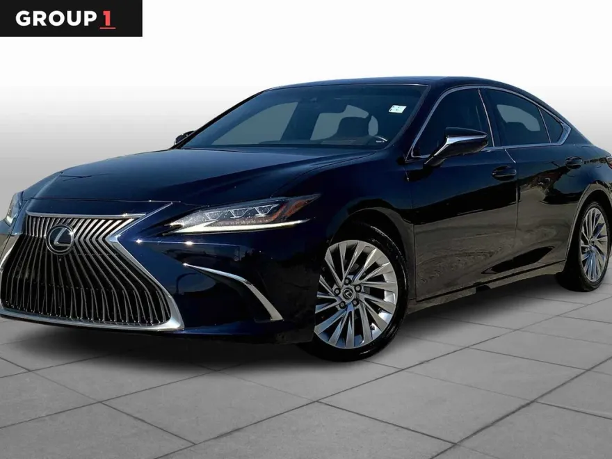 2020 Lexus ES 350 Ultra Luxury photo 1