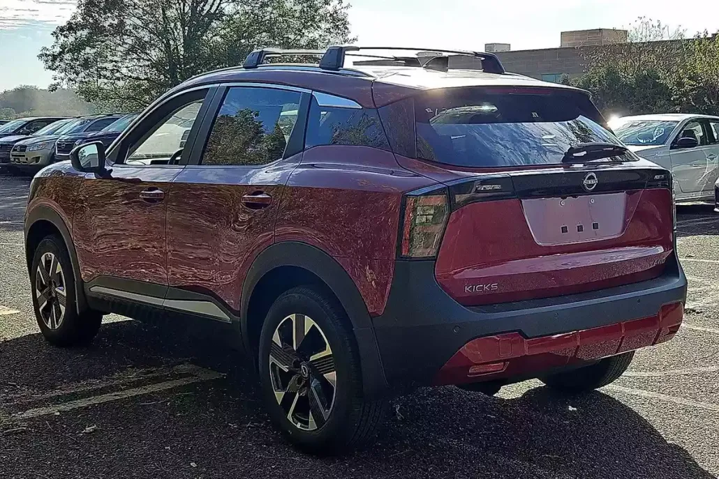 2026 Nissan Kicks SV photo 1