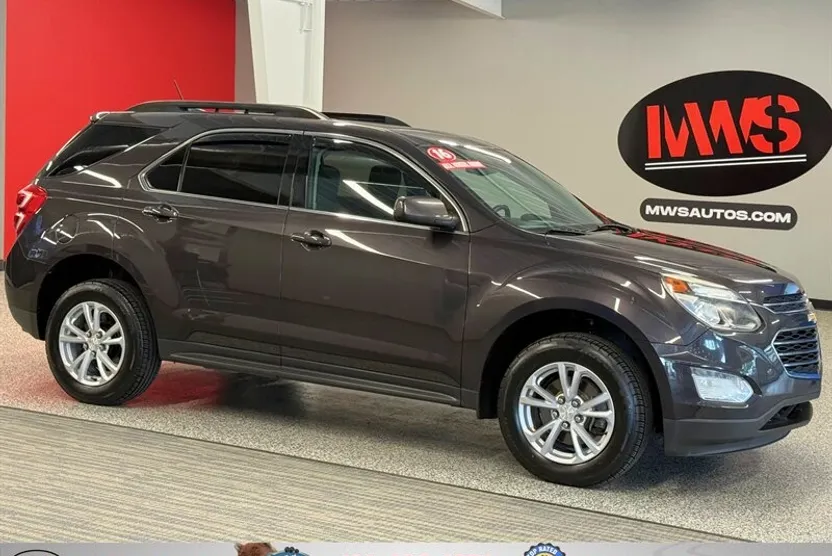 2016 Chevrolet Equinox LT photo 1