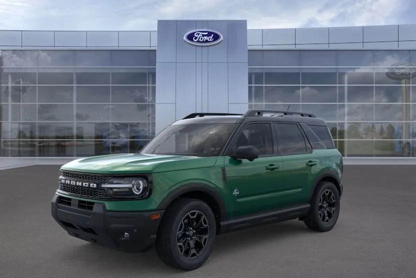 2025 Ford Bronco Sport Outer Banks photo 1