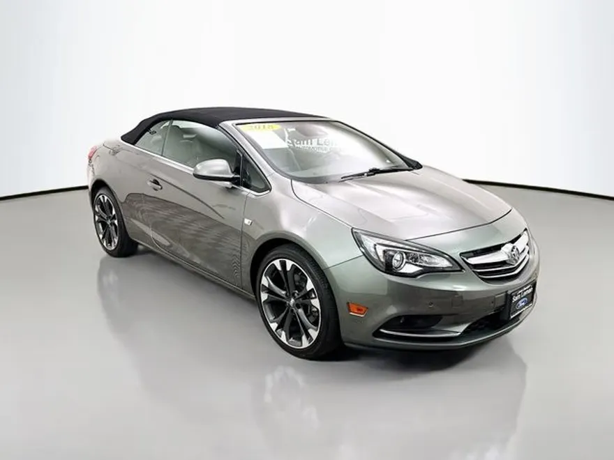 2018 Buick Cascada Premium photo 1