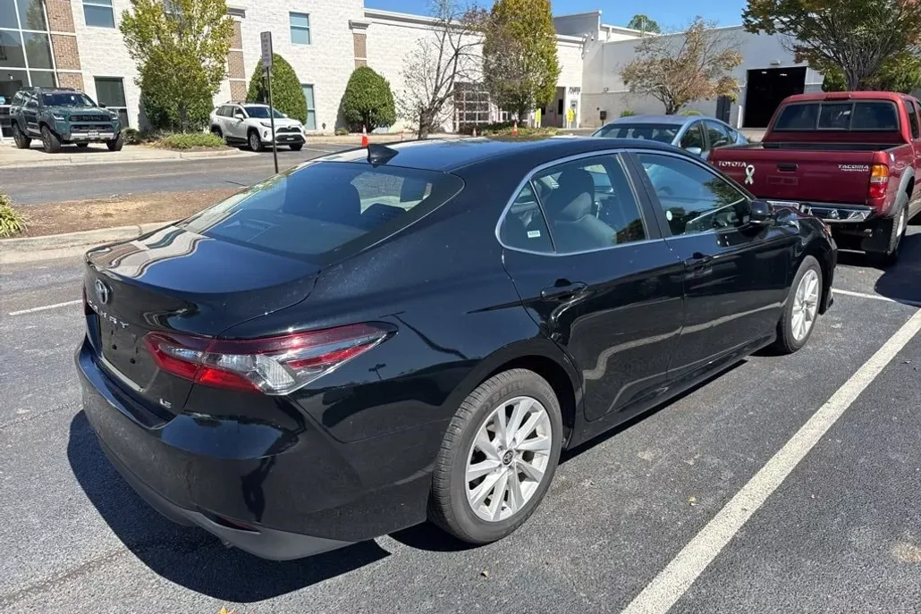 2024 Toyota Camry LE photo 1
