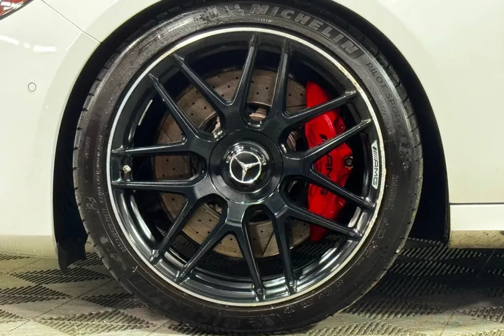2019 Mercedes Benz E 63 S AMG photo 1