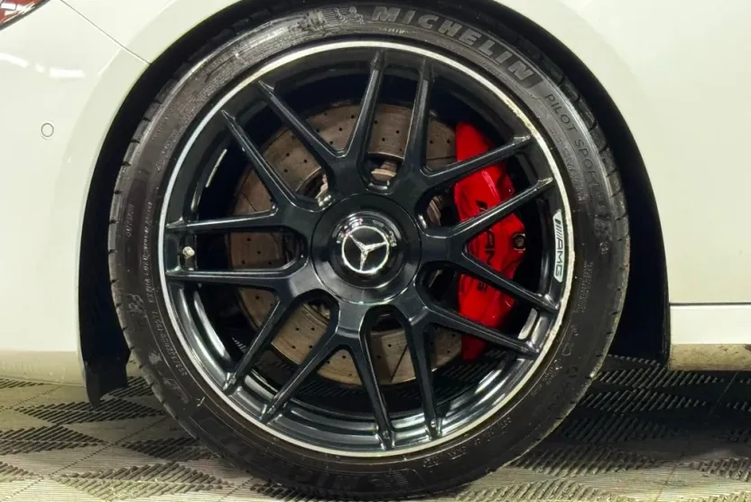 2019 Mercedes Benz E 63 S AMG photo 1