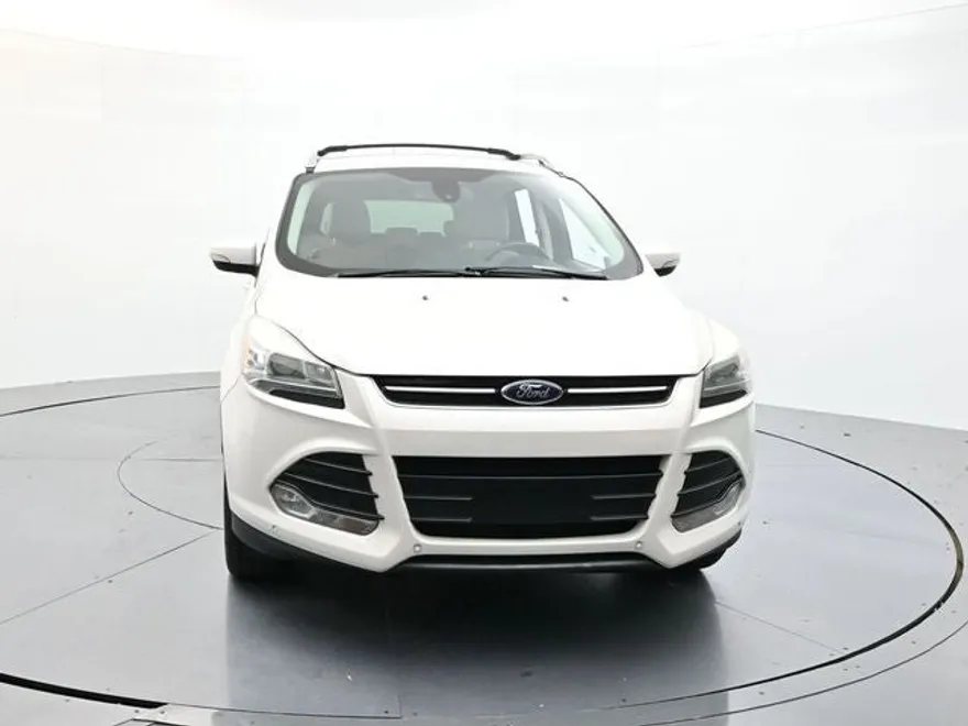 2014 Ford Escape Titanium photo 1
