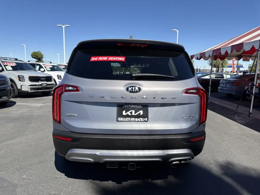 2020 Kia Telluride SX photo 1