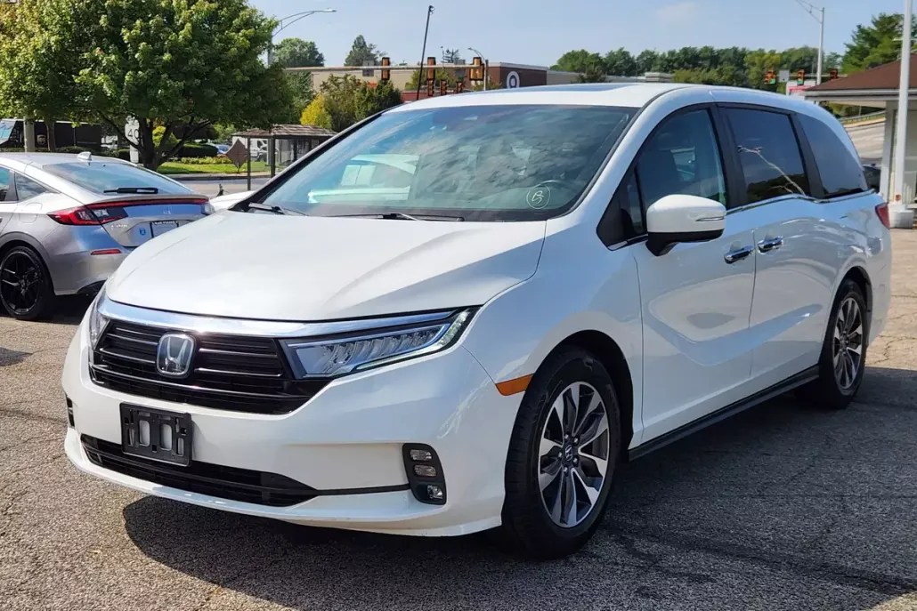 2022 Honda Odyssey EX-L photo 1