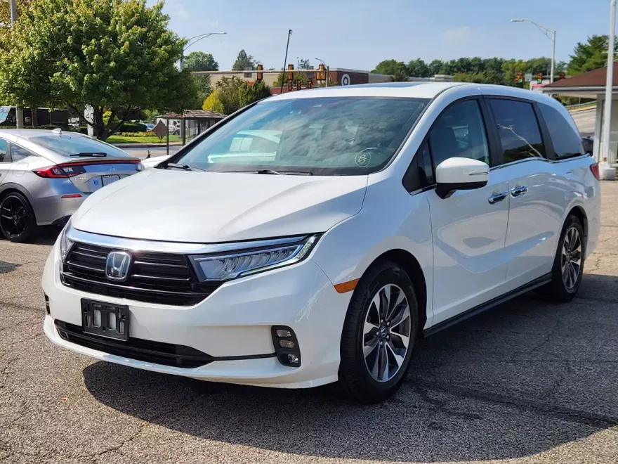 2022 Honda Odyssey EX-L photo 1