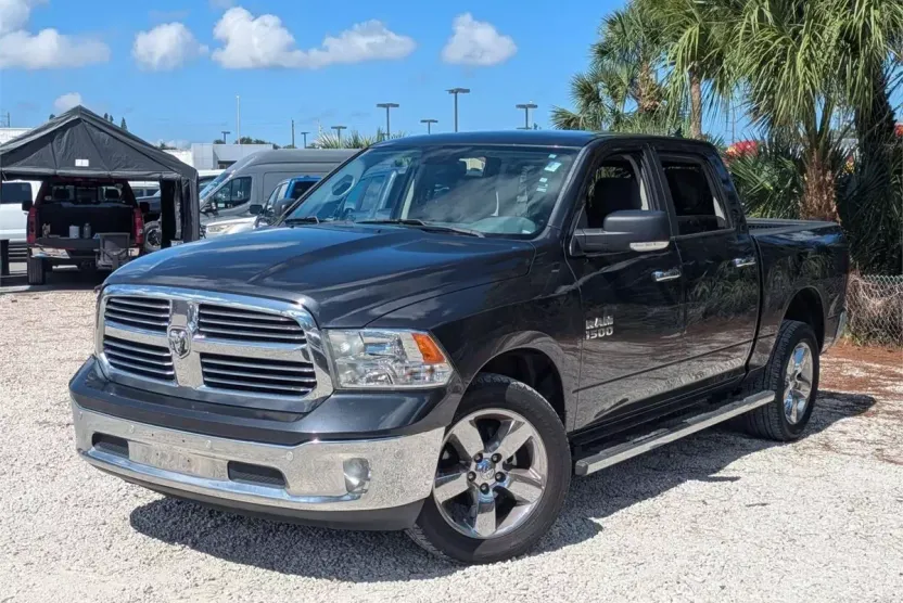 2017 Ram 1500 Big Horn photo 1