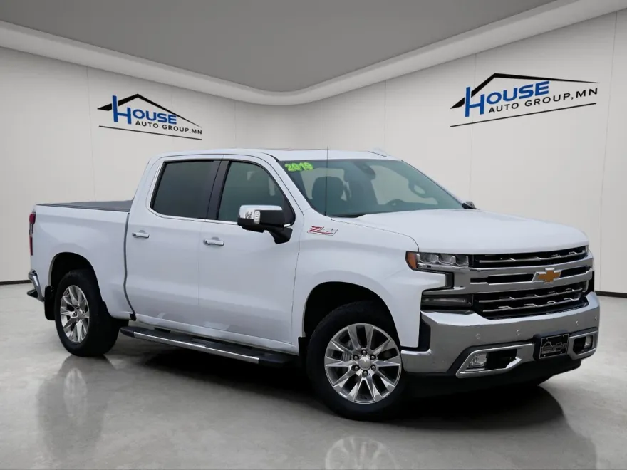 2019 Chevrolet Silverado 1500 LTZ photo 1