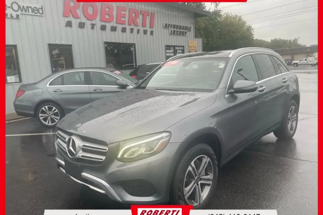 2019 Mercedes Benz GLC 300 4MATIC photo 1
