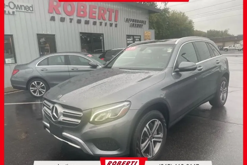 2019 Mercedes Benz GLC 300 4MATIC photo 1