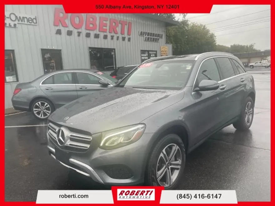 2019 Mercedes Benz GLC 300 4MATIC photo 1