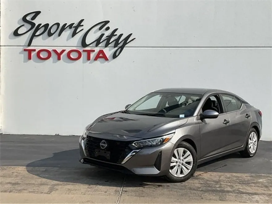 2024 Nissan Sentra S photo 1