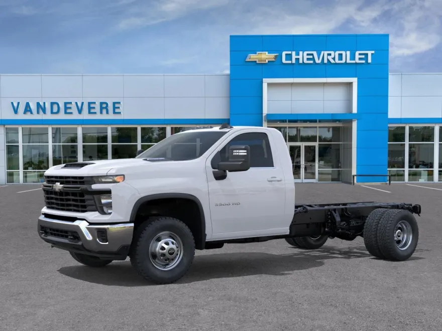2025 Chevrolet Silverado 3500HD Work Truck photo 1