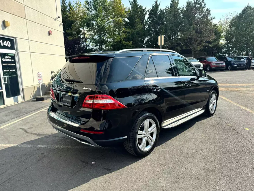2012 Mercedes Benz ML 350 4MATIC photo 1