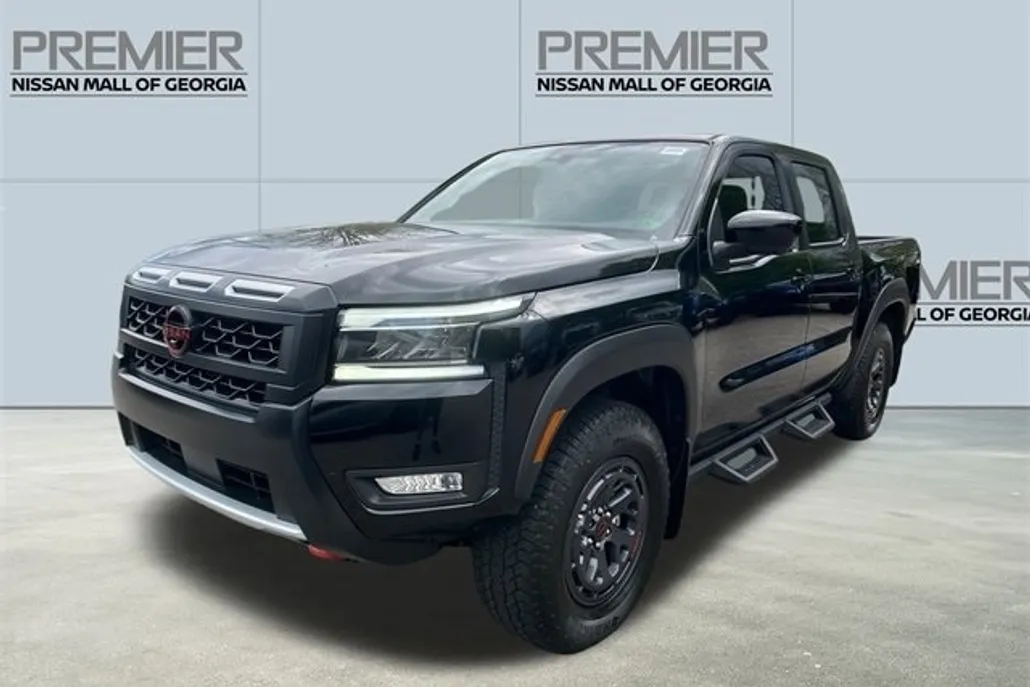 2025 Nissan Frontier PRO-4X photo 1