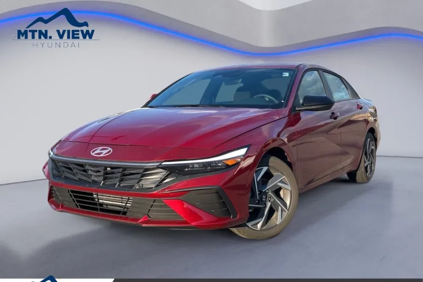 2025 Hyundai Elantra SEL Sport photo 1
