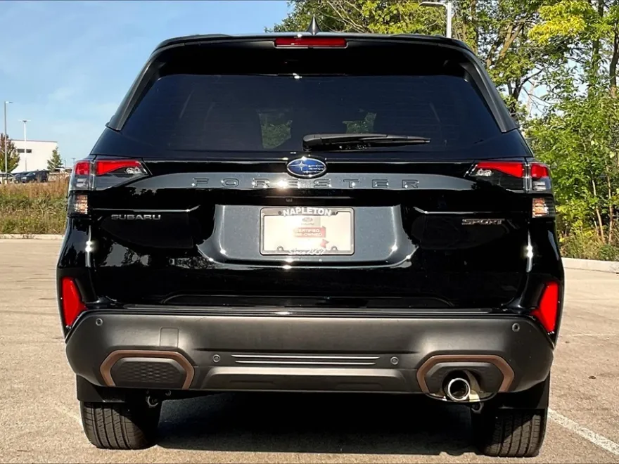 2025 Subaru Forester Sport photo 1