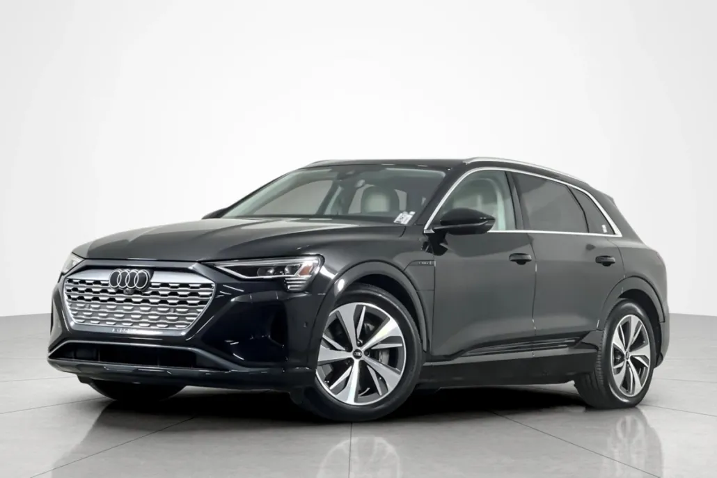 2024 Audi Q8 E-tron Premium Plus photo 1