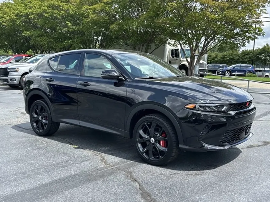 2024 Dodge Hornet GT Plus photo 2