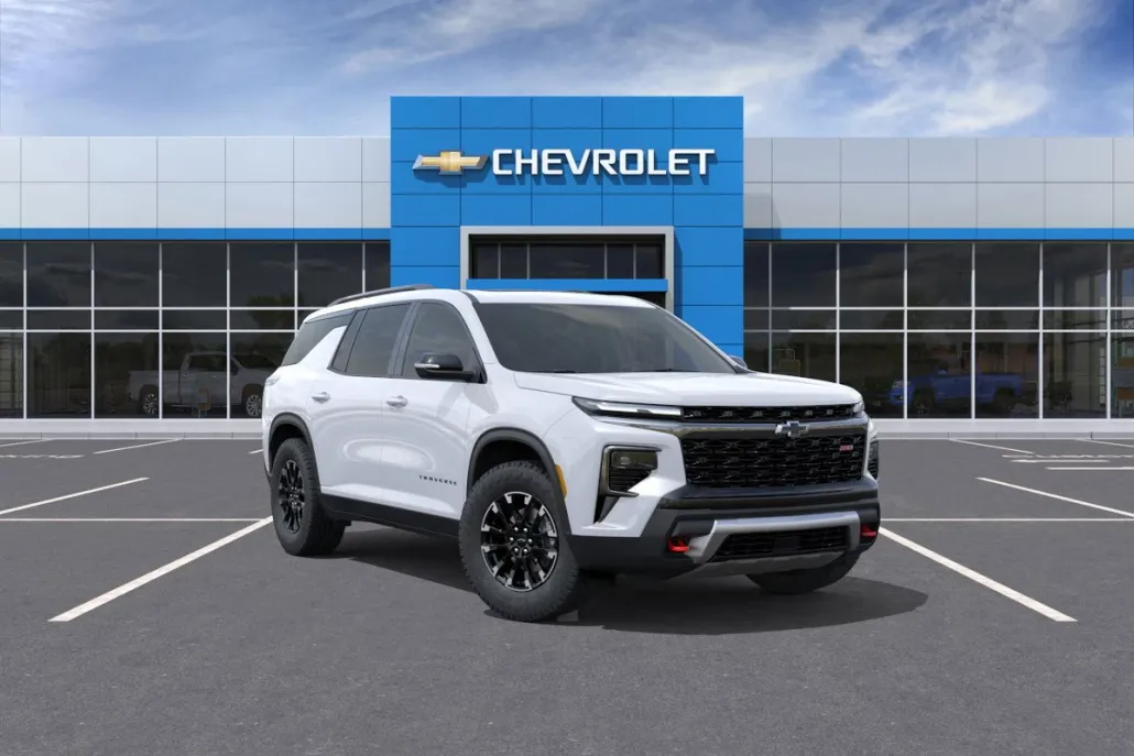 2026 Chevrolet Traverse Z71 photo 1