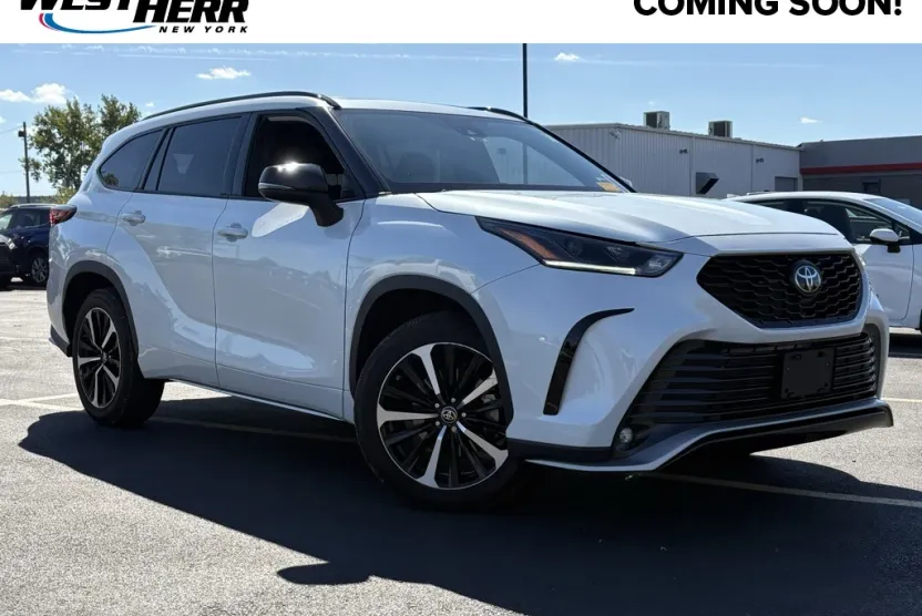 2022 Toyota Highlander XSE photo 1