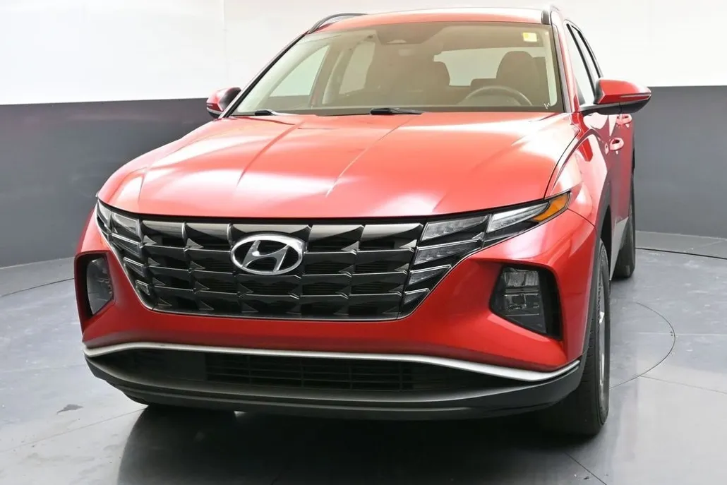 2023 Hyundai Tucson SEL photo 1