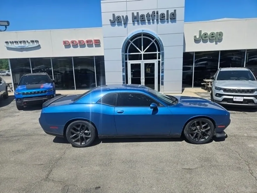 2022 Dodge Challenger GT photo 1