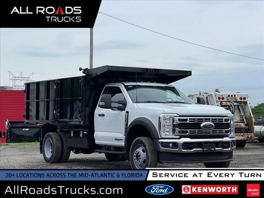 2024 Ford F-550 photo 1