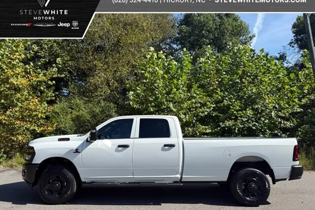 2026 Ram 3500 Tradesman photo 1