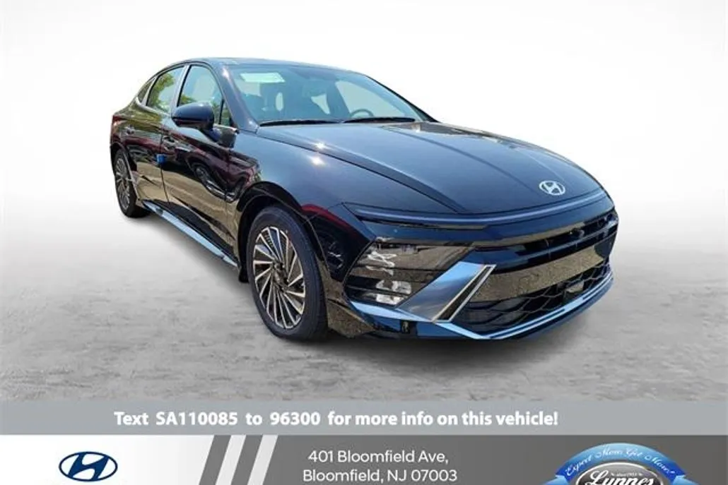 2025 Hyundai Sonata Hybrid Limited photo 1