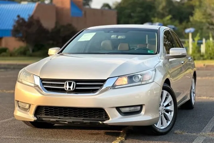 2013 Honda Accord EX-L photo 1