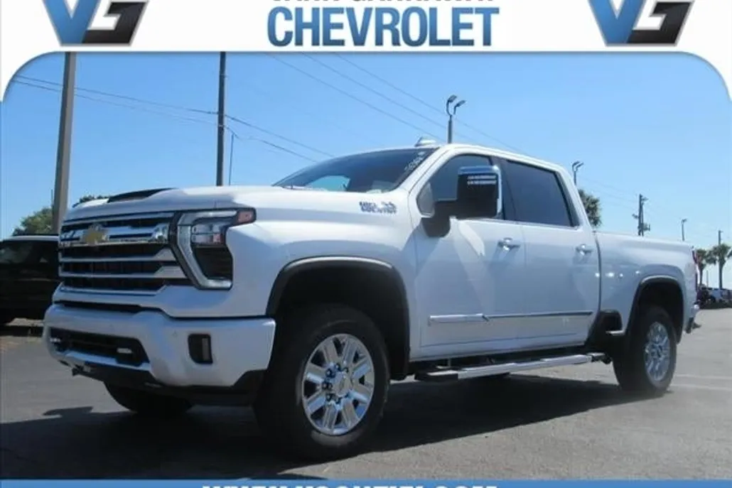 2025 Chevrolet Silverado High Country photo 1