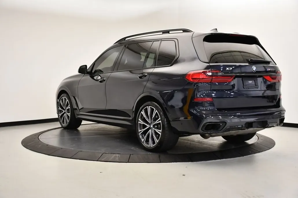 2021 Bmw X7 M50i photo 1