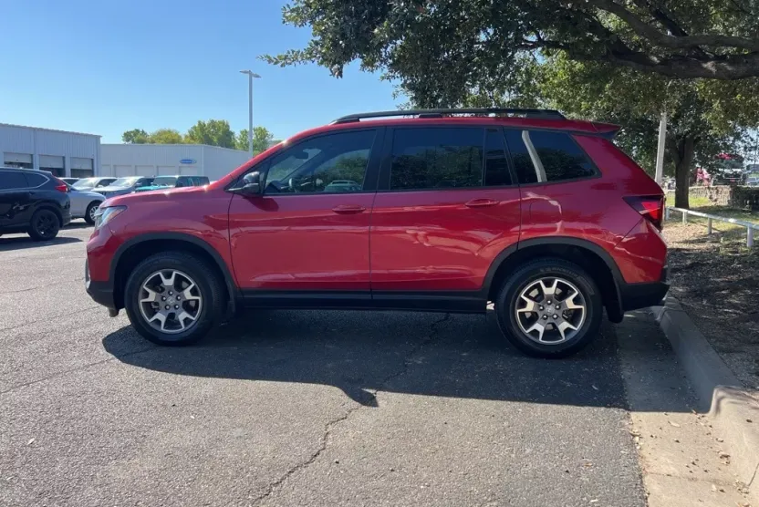 2022 Honda Passport TrailSport photo 1