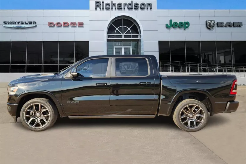 2019 Ram 1500 Laramie photo 1