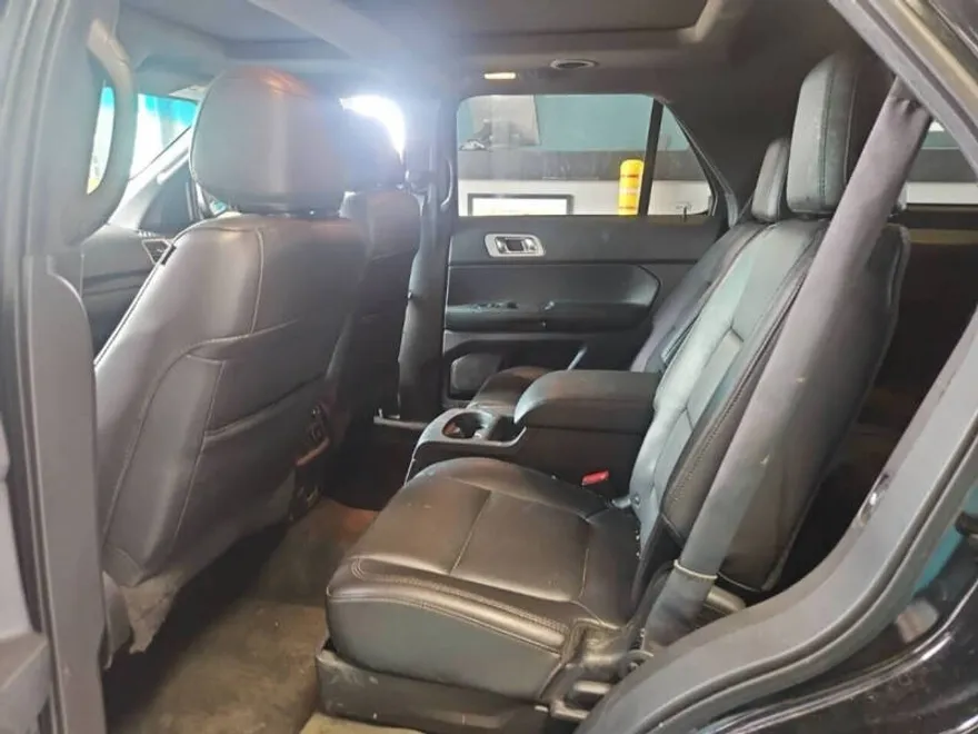 2015 Ford Explorer Limited photo 1