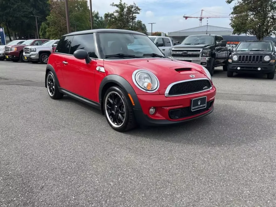 2011 Mini Cooper Hardtop Base photo 1