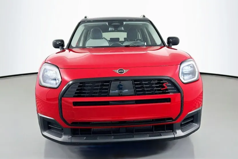2025 Mini Countryman S ALL4 photo 1