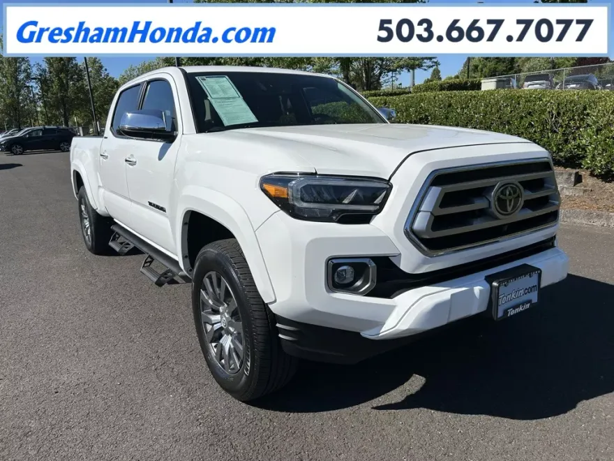2023 Toyota Tacoma Limited V6 photo 1