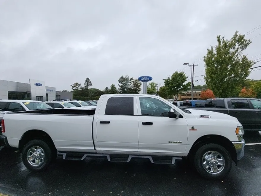 2022 Ram 3500 Tradesman photo 1